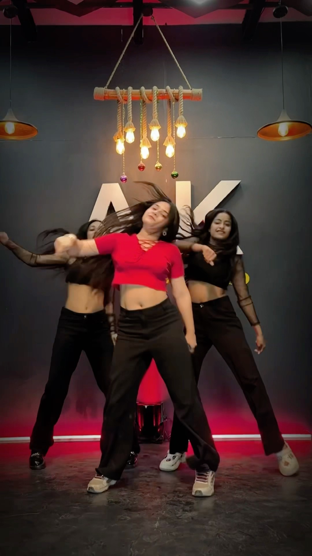 Aaj raat ka scene❤️ #trending #dance #youtube #ytshorts #trendingshorts #upneetkaur