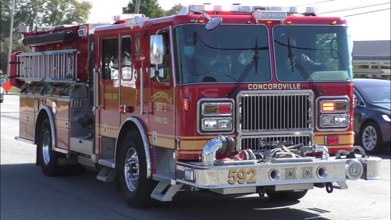 Concordville Fire & Protective Association Engine 592 Responding 9/23