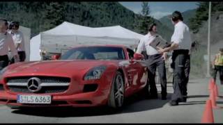 Mercedes-Benz SLS AMG Tunnel