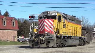 Wheeling & Lake Erie 643 chase with EX-KCS Grey Ghost SD40-2 and EX-Union Pacific SD40-2. 12/12/21.