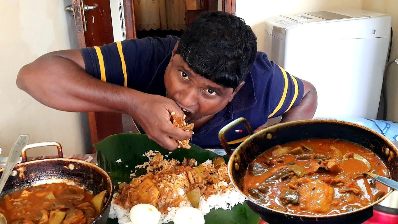 Eating Vanjaram karuvadu with kathrikkai,raw mango gravy,eggs ,unlimited white rice|Food Challenge 