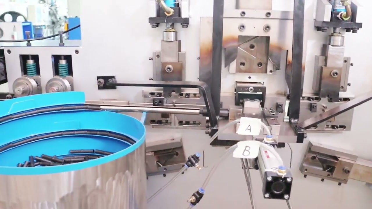 Automatic hydraulic bucket handle machine with CNC system