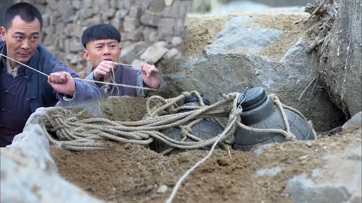 抗日電影 | 日軍大部隊進村，小夥設下無數地雷陷進，炸得日軍人仰馬翻  ⚔️  抗日 - DayDayNews