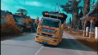 Story wa truk sunpex oleng parah versi super slow mo chek||story truk viral