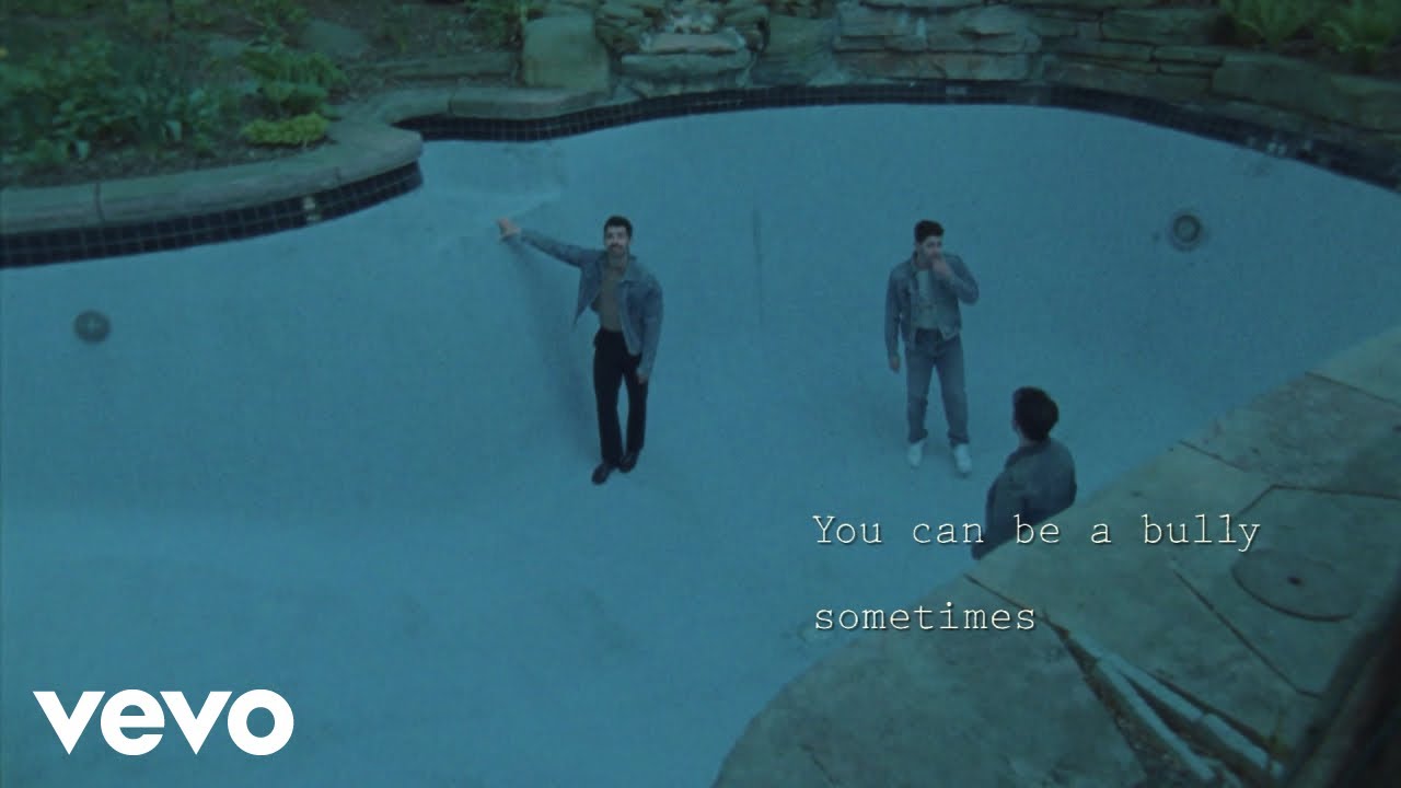Jonas Brothers - Bully (Lyric Video) Jonas Brothers - Bully (Lyric Video)