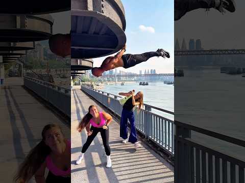 Girls React to My Calisthenics😂🔥