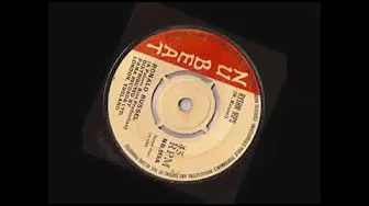 Ronald Russel 'Rythm Hips ' Ronald Russel 'Rythm Hips '
