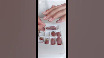 طريقة تركيب الاظافر بسرعة و بكل سهوله 