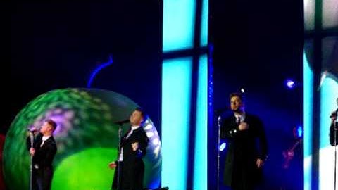 Westlife - Gravity tour - 02 Arena - What Makes A Man