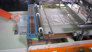 Quy Trình Sản Xuất, In Ấn Túi Zipper Chỉ Trắng Đẹp Mắt Với Giá Siêu Ưu Đãi