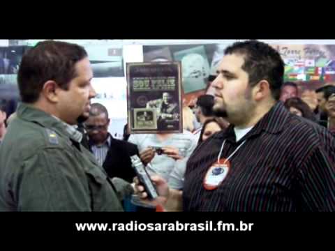Entrevista SBFM Curitiba - Expocristã 2011 - Fernandinho.avi