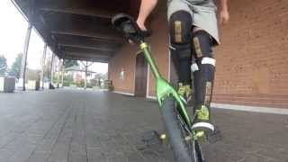 Details Pierre small flat session (Day Edit) News