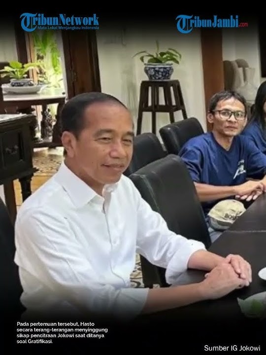 Hasto Kristiyanto Singgung Sikap Pencitraan Jokowi