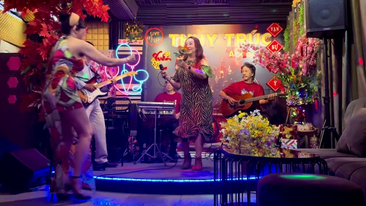 ngày 21 tháng 2, 2026