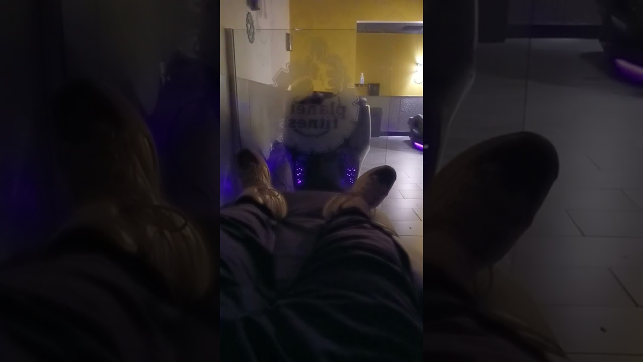 M.o.P. Hydro Lounge work