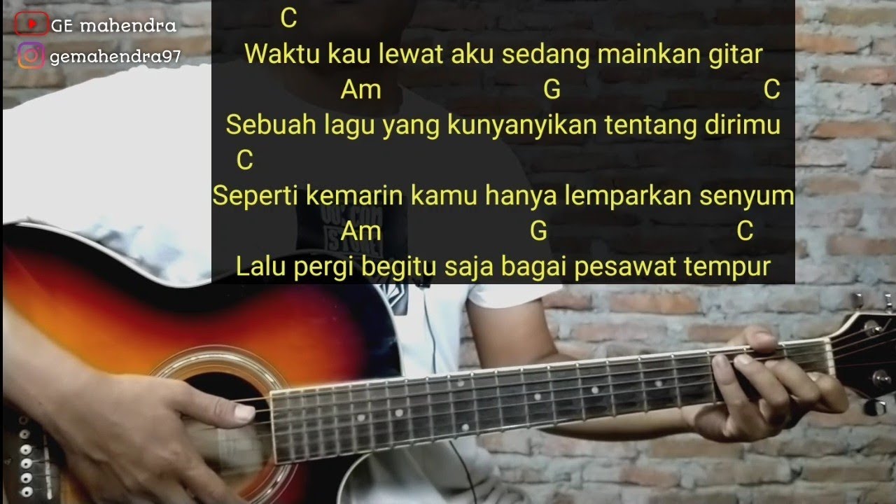 Chord gitar pesawat tempurku