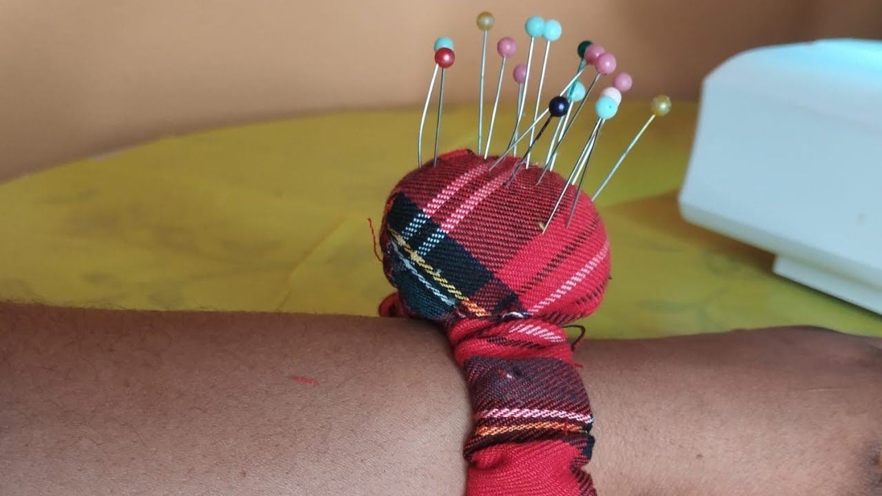 How to make wrist pin cushion / Easy pin cushion YouTube
