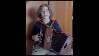 Download Lagu Liliano mome MP3