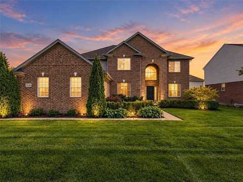 21640 Pine Cone Drive, Macomb, MI home video tour