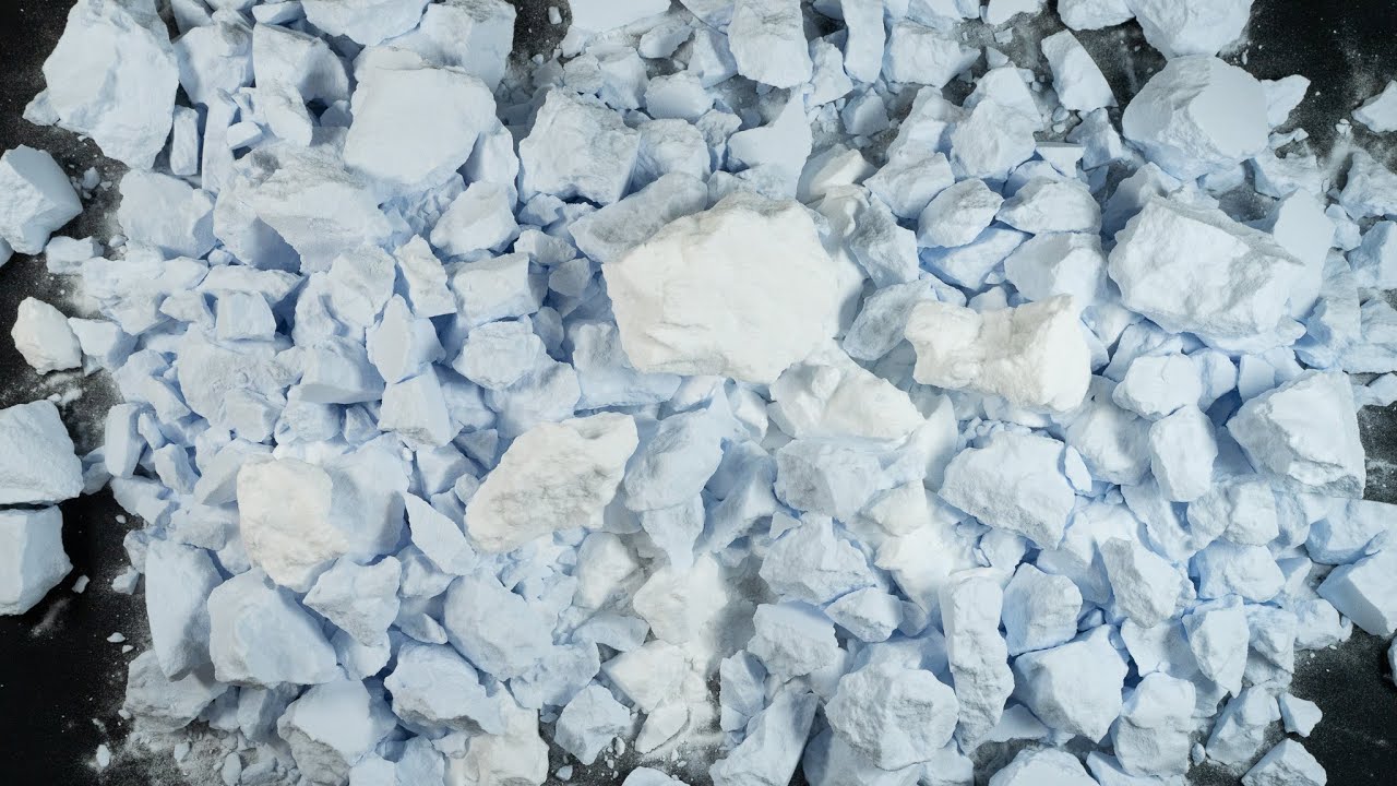 Baking Soda Crumbles ASMR 🤍🩵