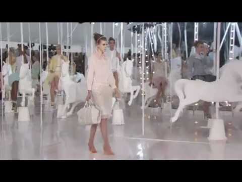 Louis Vuitton Spring 2012 Fashion Show ft. Kate Moss 
