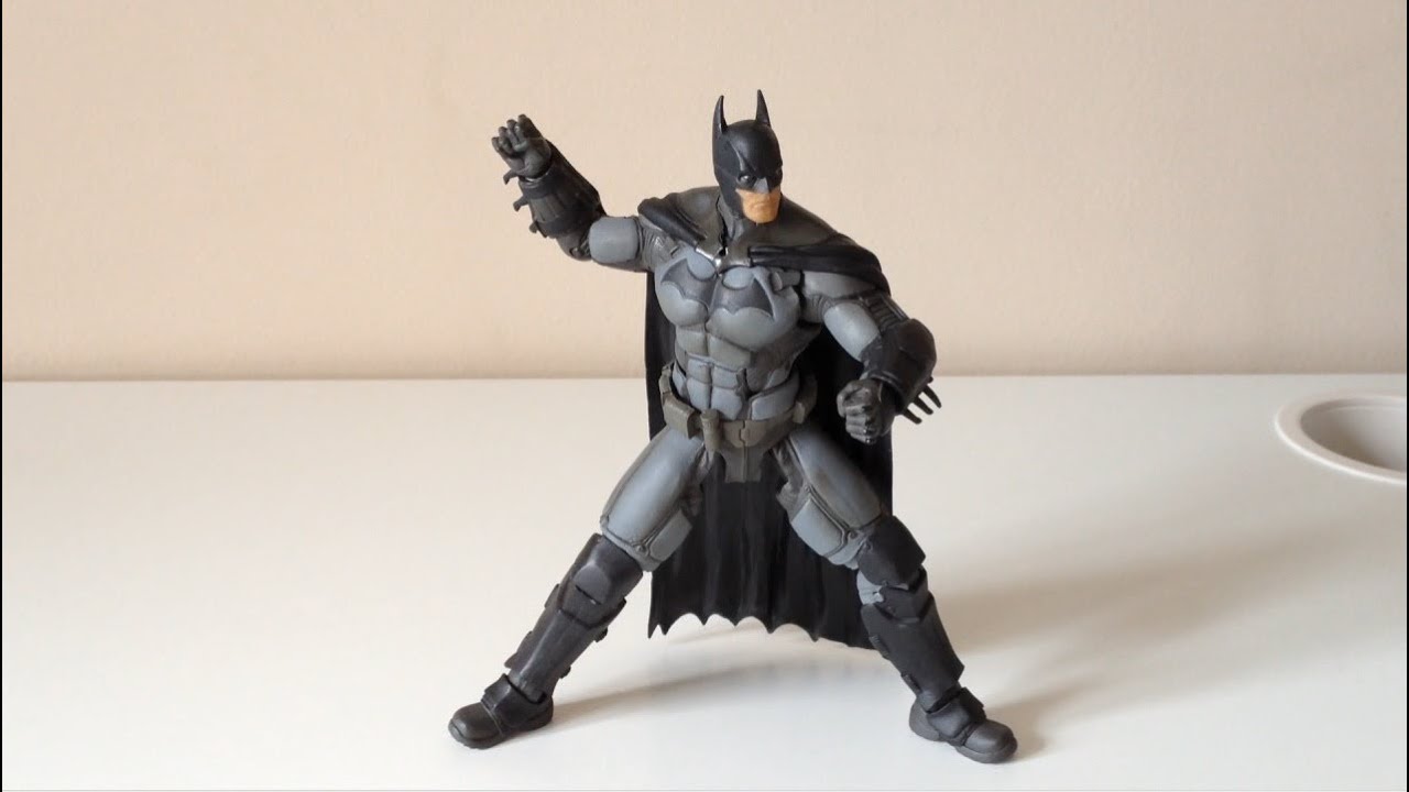 Batman Arkham Origins series 1 Batman action figure - YouTube