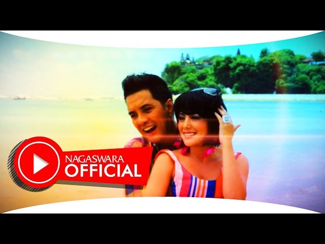 Fatur & Nadila - Satu Dari Hatiku (Official Music Video NAGASWARA) #music class=