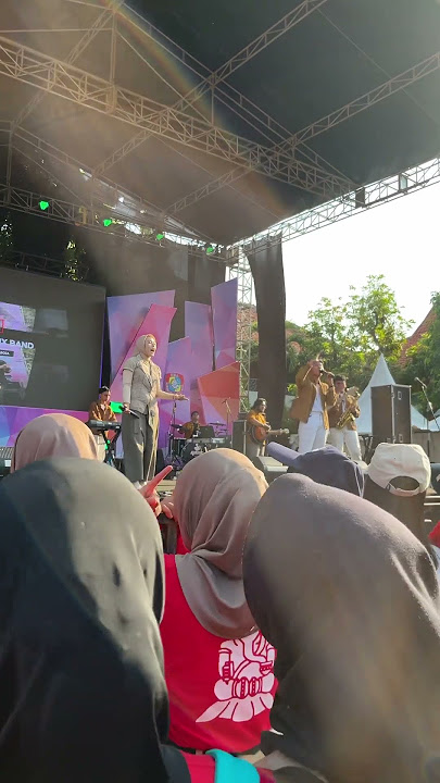 Aku Yang Jatuh Cinta - band SMA N 1 BOJA