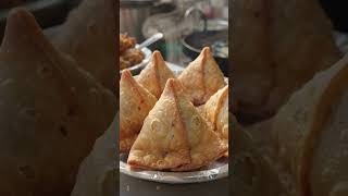 samose aur bread pakode #minivlog #vlogger #dukan
