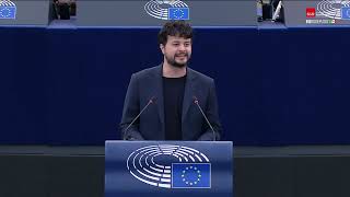 Brando Benifei interviene nella seduta Plenaria del Parlamento Europeo del 10 marzo 2025, sottolineando la differenza tra semplificazione e deregolamentazione, criticando il pacchetto Omnibus e altre proposte che indeboliscono le tutele sociali, ambientali e digitali, e ribadendo l'impegno a difendere gli interessi dei lavoratori, delle imprese e dei territori europei.