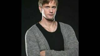 Alexander Skarsgard- Tap That Too!