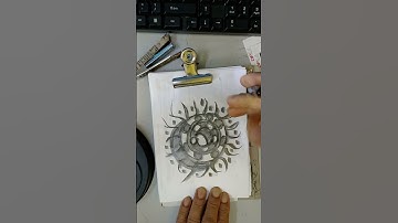 Sketching weird weird funny o #yiichy