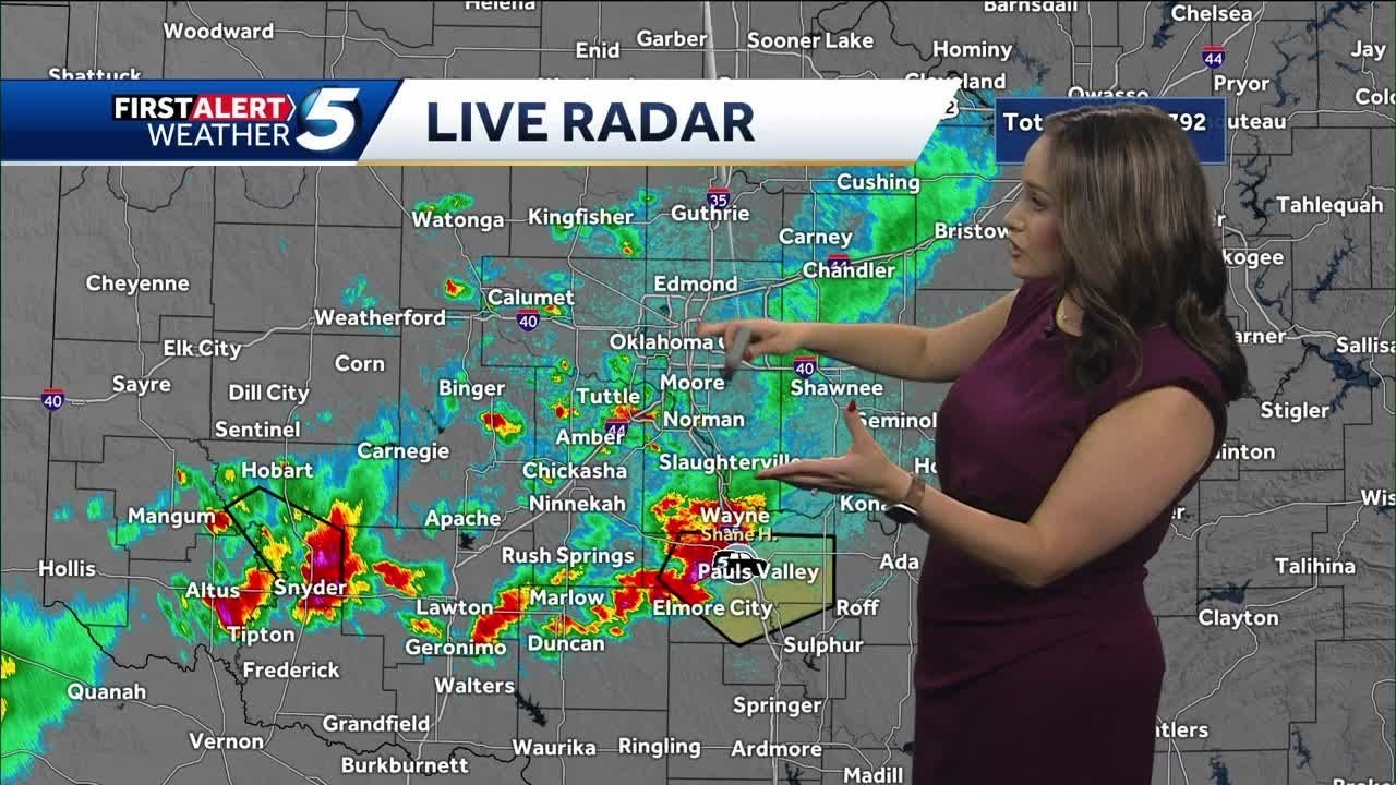 Severe storms moving across Oklahoma, bringing strong winds and heavy ...