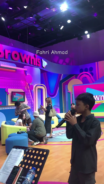 #fahriahmad #fahri #music #cintatakharusmemiliki #brownies #fyp #viralvideo #trending #cover #st12