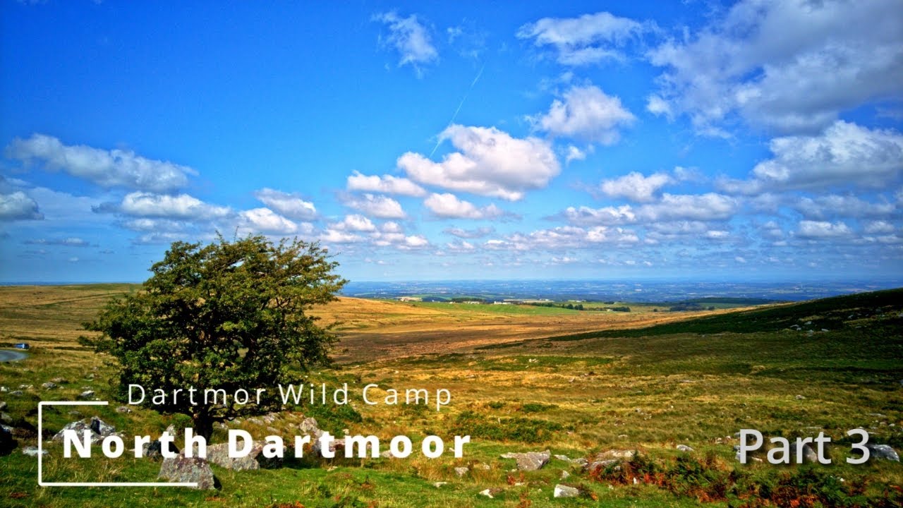 Dartmoor national park wild camp / East mill Tor / North Dartmoor hiking back