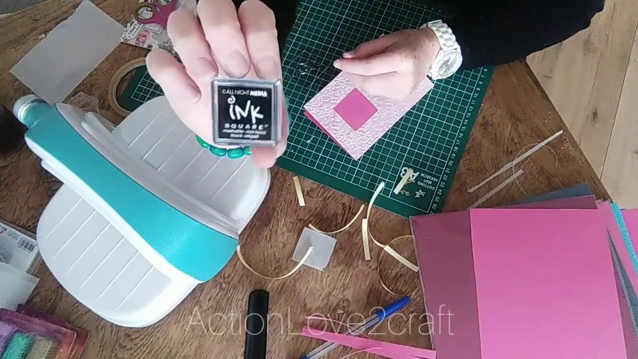 bereik suiker met tijd Kaart maken perkament papier Action Lovecraft embossing - YouTube