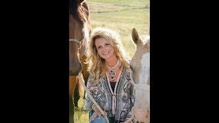 Andrea Hall - Equine Gestalt Coaching - Ep. #44