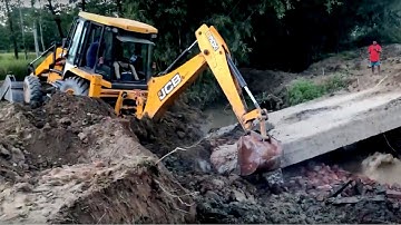 Bridge Construction, JCB Backhoe 3DX Super Machine Demolishing Old Bridge