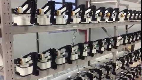 Rotrics DexArm running in LIVE