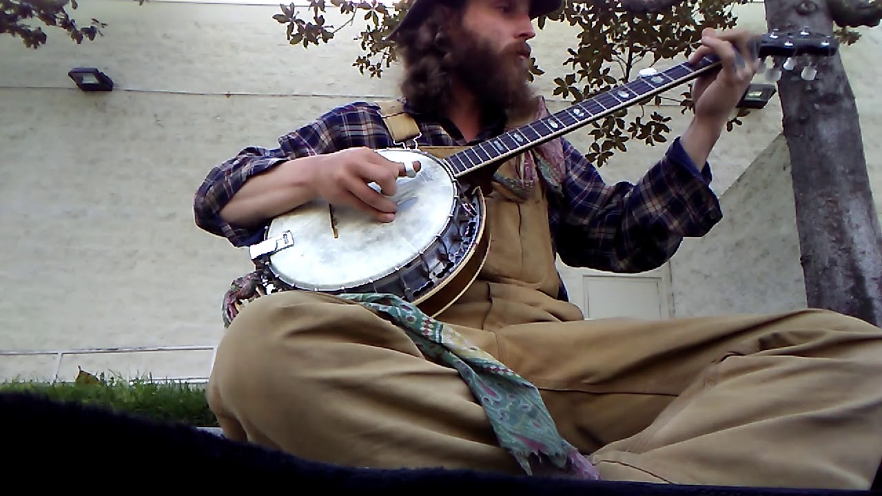 "Goin Up The Country" Rock N Roll Banjo Player - YouTube