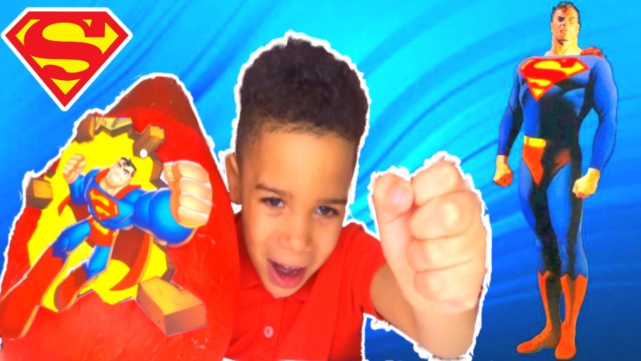 SUPERMAN SURPRISE EGG: Mystery (TOY REVIEW) 😂😂!!