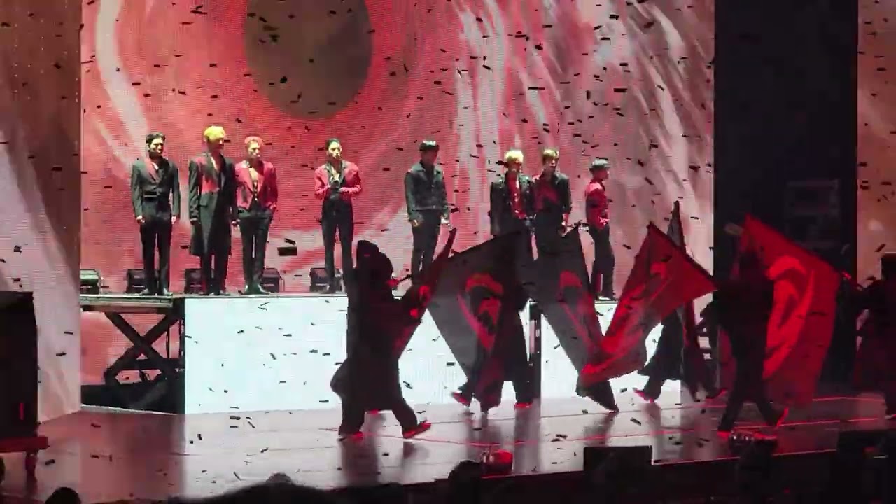 ATEEZ Break The Wall Tour - Phoenix! New World + Answer + Sector 1 Performance!