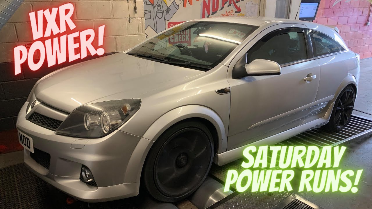 Vauxhall Astra Vxr Wakes us up on The Rolling Road with a Loud Exhaust