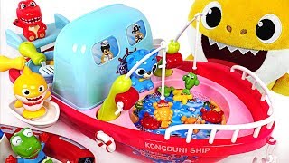 Baby Shark Gets a Cooking & Fishing Boat! Let’s go to the sea~! - PinkyPopTOY screenshot 3