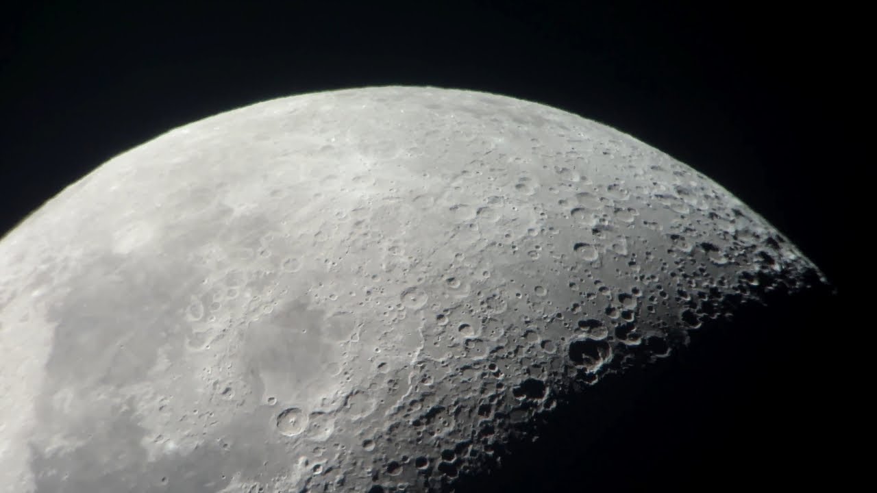 Moon☆ The Surface of the Moon at High Magnification - YouTube