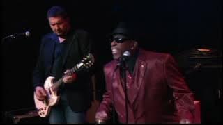 DONALD RAY JOHNSON 12 M  AU SATELLIT CAFÉ ROANNE VILLEREST