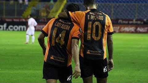 El Golazo de ÁGUILA vs OLIMPIA- directo al ÁNGULO