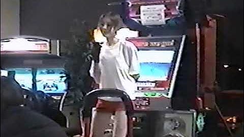 DKangelwings - Kiss Kiss Kiss // DDR Freestyle