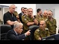 עומדות היו רגלינו בשעריך ירושלים מי גרם לרגלינו שיעמדו במלחמה שערי ירושלם שהיו עוסקים בתורה עומדות היו רגלינו בשעריך ירושלים מי גרם לרגלינו שיעמדו במלחמה שערי ירושלם שהיו עוסקים בתורה
