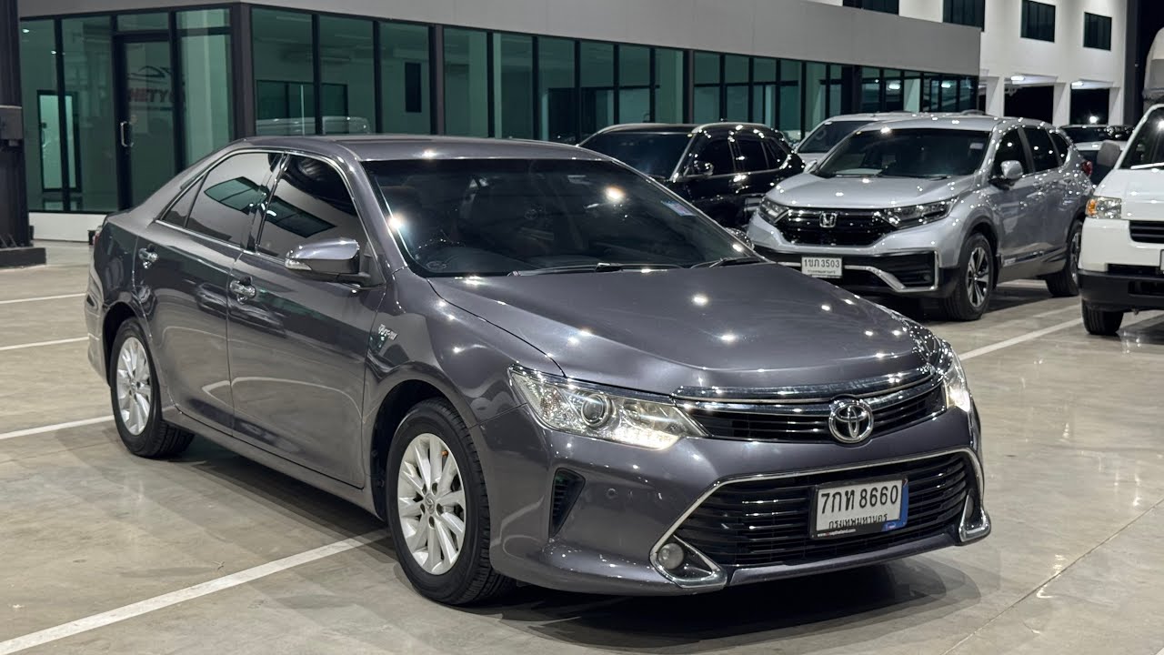 Camry 2.0G ปี2018 รถผู้บริหารเบาะส้ม สีเทาดำ เพชรยนต์จัดให้แล้ว #เพชรยนต์ 